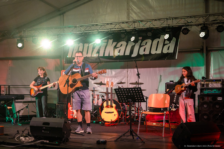 Muzika (8 of 64)